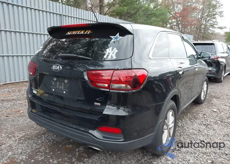 2019 Kia Sorento 2.4L L z USA, uszkodzony, nr VIN 5XYPG4A35KG452050